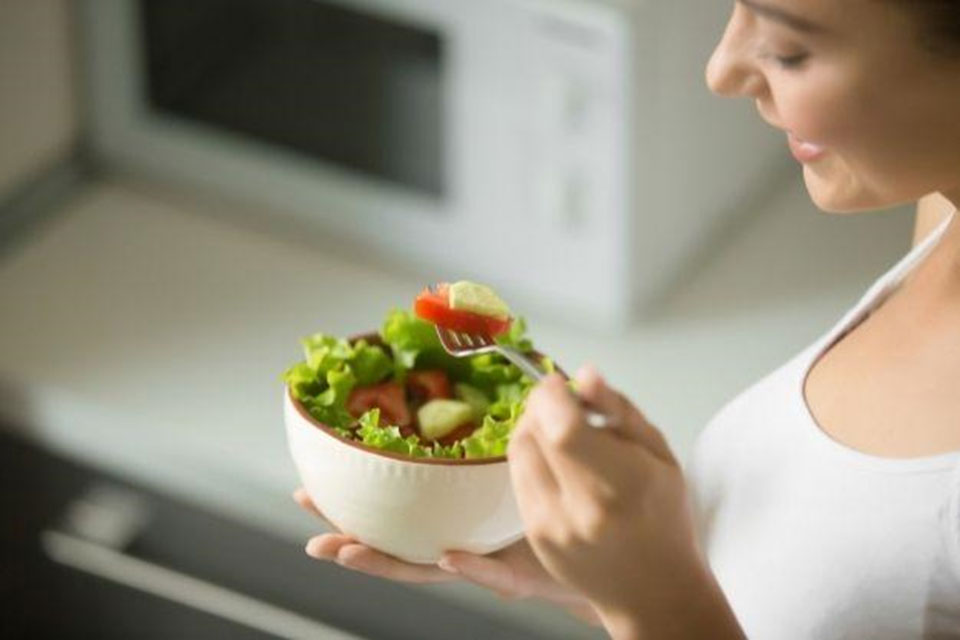 Eating meals on time helps to revolutionize body functions to make you twice as healthy
